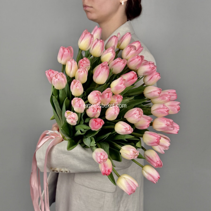 Розовые тюльпаны, 51шт